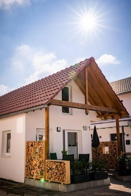 Neu Renoviertes Ferienhaus/Wohnunng Kleine Auszeit Sonnenbuhl Exterior photo